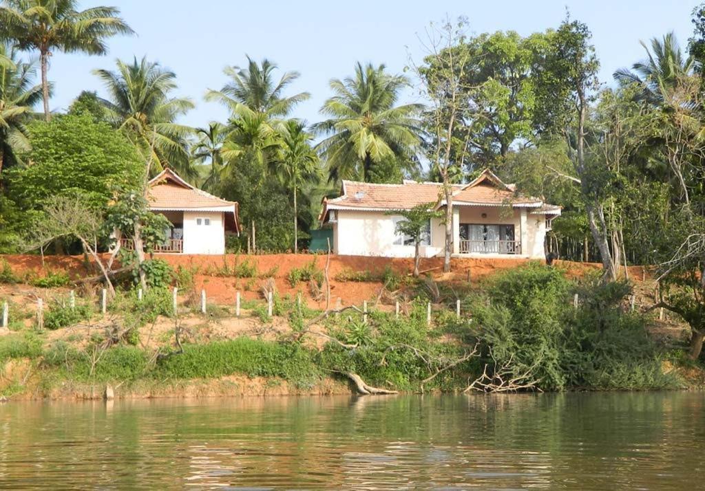Vihangama Holiday Retreat Tirthahalli Ngoại thất bức ảnh